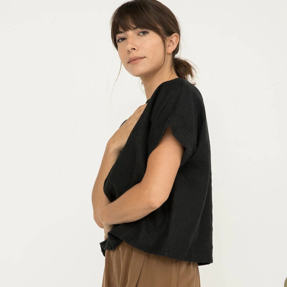 Georgia Tee in Midweight Linen - Black / OS